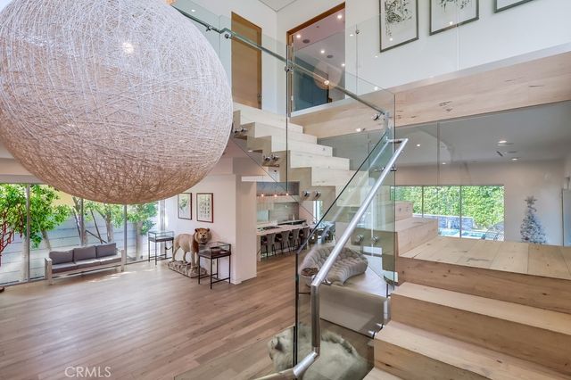 737 N Cherokee Avenue, Los Angeles, CA 90038