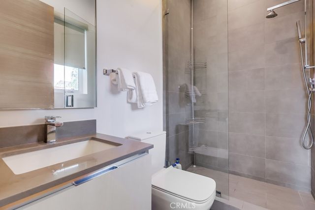 737 N Cherokee Avenue, Los Angeles, CA 90038