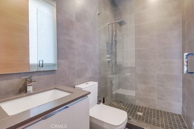 737 N Cherokee Avenue, Los Angeles, CA 90038