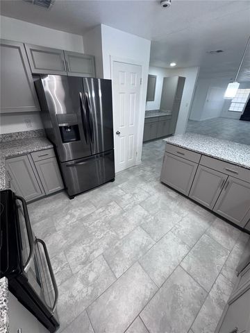 9910 CANTERBURY DRIVE, Leesburg, FL 34788