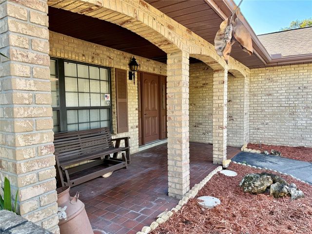 9910 CANTERBURY DRIVE, Leesburg, FL 34788