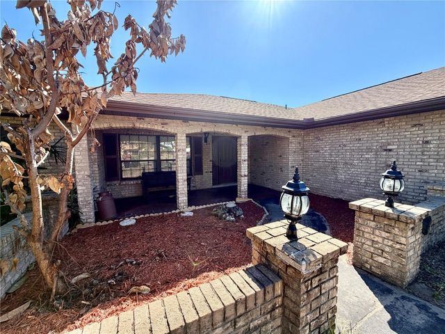 9910 CANTERBURY DRIVE, Leesburg, FL 34788