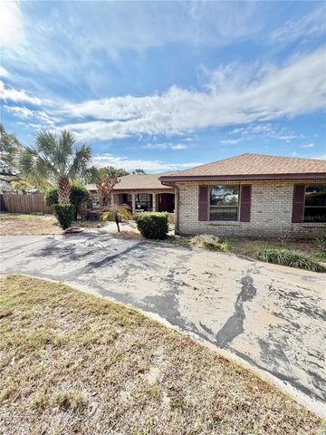 9910 CANTERBURY DRIVE, Leesburg, FL 34788