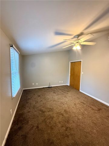 1200 Loran Pointe Circle, Seneca, SC 29672