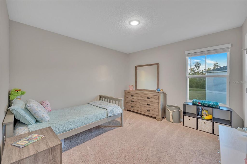 Image 33 of property listing at 12710 HYSMITH LOOP, Parrish, FL 34219