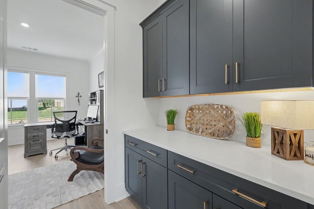 5081 Fairhaven Circle, Thompsons Station, TN 37179