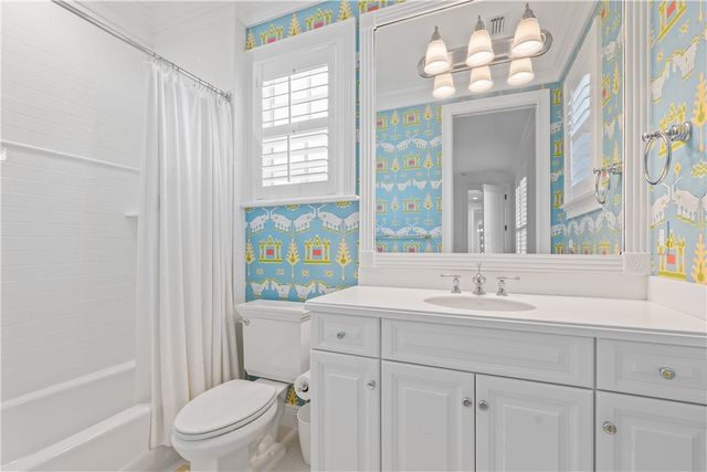 121 Palm Island Lane, Vero Beach, FL 32963