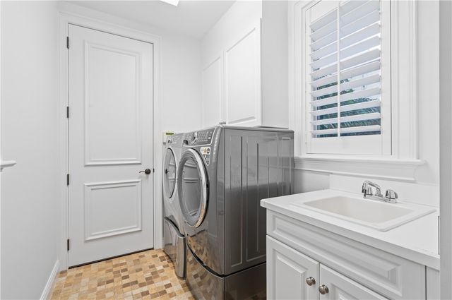 121 Palm Island Lane, Vero Beach, FL 32963