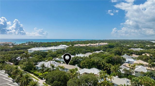 121 Palm Island Lane, Vero Beach, FL 32963