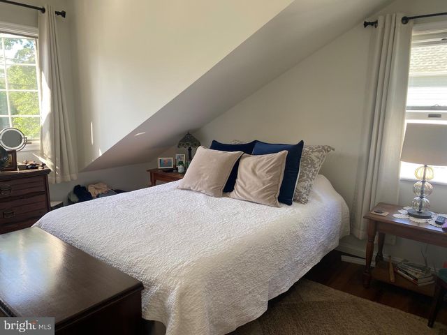 9 SNOWDEN AVE, Haddonfield, NJ 08033