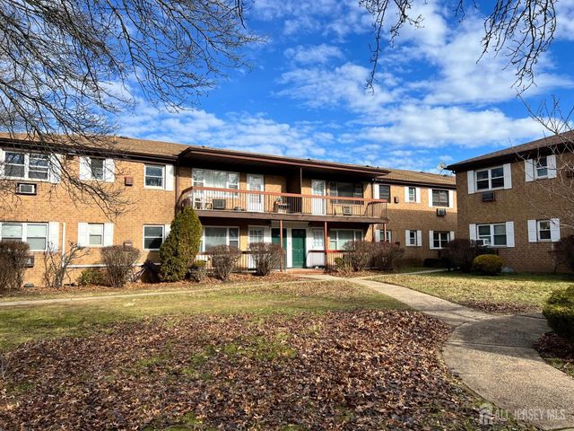 55 Gill Lane 6, Iselin, NJ 08830