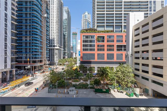 121 NE 5th St 510, Miami, FL 33132