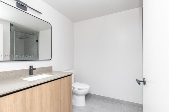 121 NE 5th St 510, Miami, FL 33132