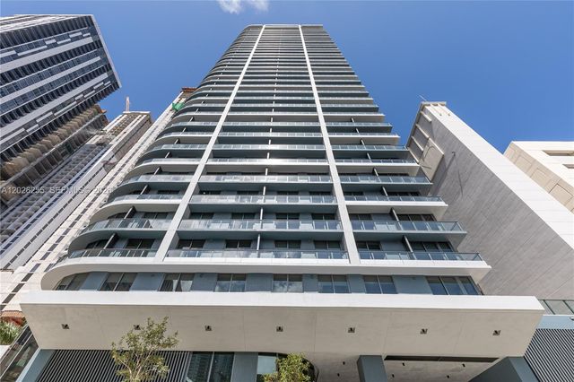 121 NE 5th St 510, Miami, FL 33132