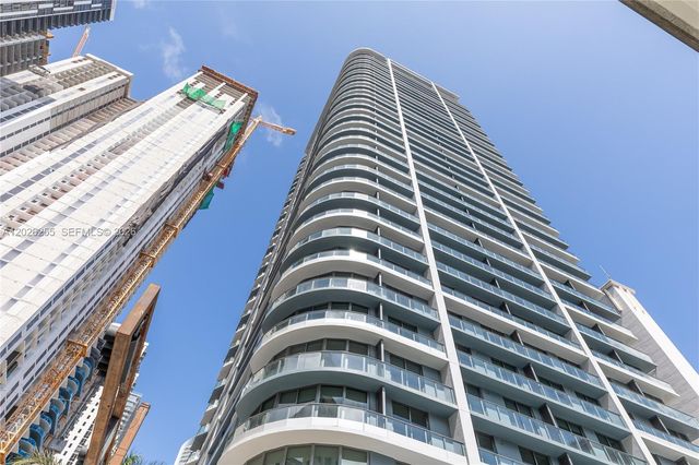 121 NE 5th St 510, Miami, FL 33132