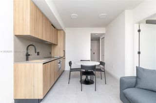 121 NE 5th St 510, Miami, FL 33132