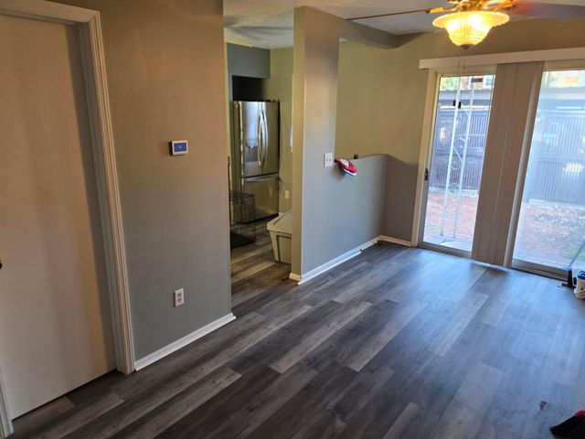 1085 Hardesty Place E, N4, Columbus, OH 43204