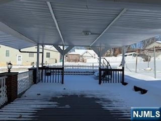 57 Dietrich Lane, North Haledon, NJ 07508