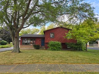 908 Kimberly Lane, Winthrop Harbor, IL 60096