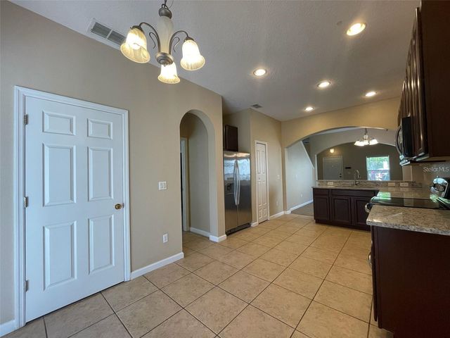10303 PARK COMMONS DRIVE, Orlando, FL 32832