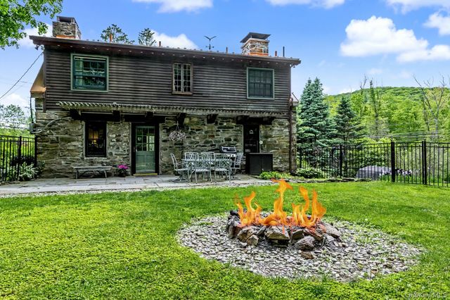 168 Old Route 55, Pawling, NY 12564