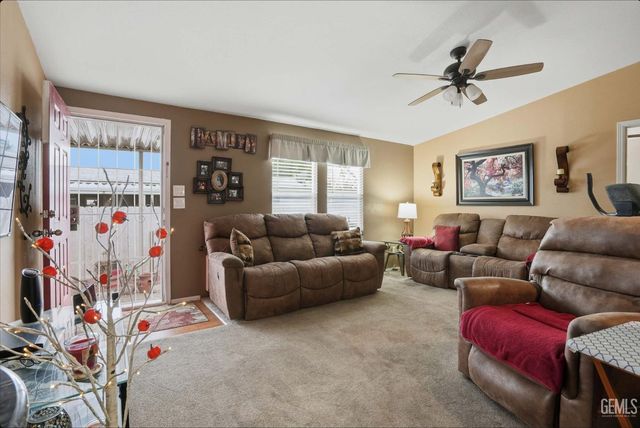 8536 Kern Canyon Road 248, Bakersfield, CA 93306