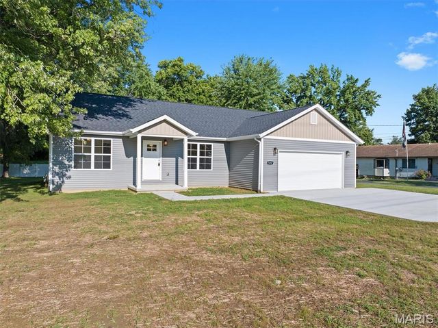 5707 Humbert Road, Godfrey, IL 62035