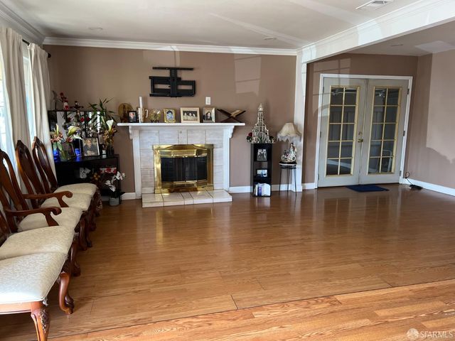 10 Bradford Drive, South San Francisco, CA 94080