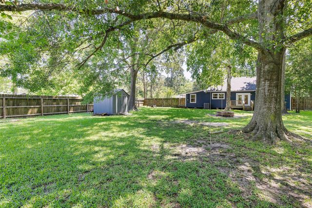 531 Brookwater Drive, Huffman, TX 77336