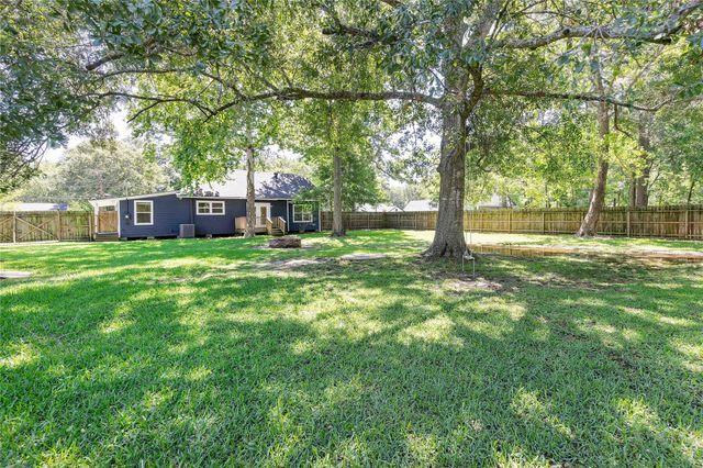 531 Brookwater Drive, Huffman, TX 77336