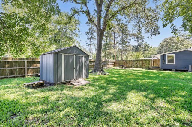 531 Brookwater Drive, Huffman, TX 77336