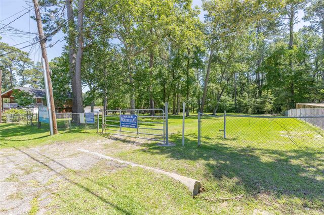 531 Brookwater Drive, Huffman, TX 77336