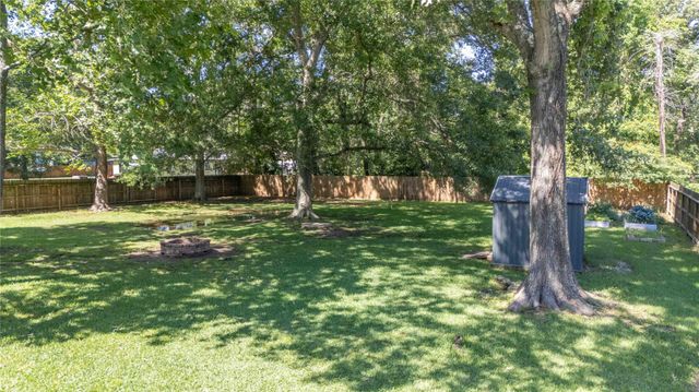531 Brookwater Drive, Huffman, TX 77336