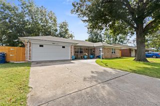 405 N B Avenue, Cleveland, OK 74020