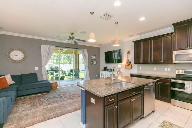 4052 70TH TERRACE N, Pinellas Park, FL 33781