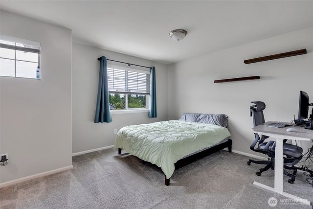 32670 Stuart Avenue SE, Black Diamond, WA 98010
