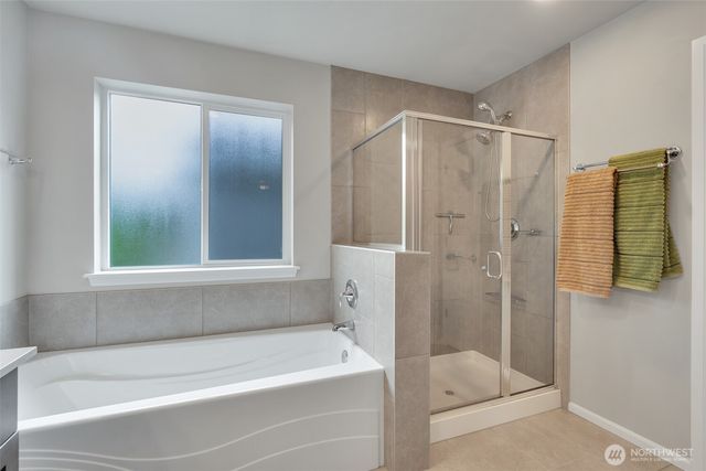 32670 Stuart Avenue SE, Black Diamond, WA 98010