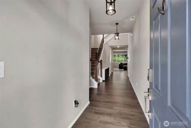32670 Stuart Avenue SE, Black Diamond, WA 98010