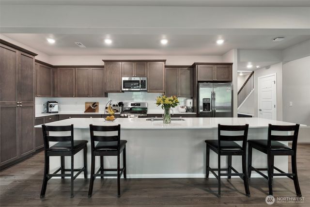 32670 Stuart Avenue SE, Black Diamond, WA 98010