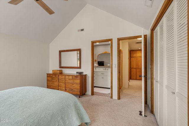 420 S Oregon Street, Jacksonville, OR 97530