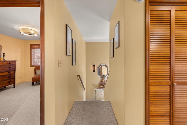 420 S Oregon Street, Jacksonville, OR 97530