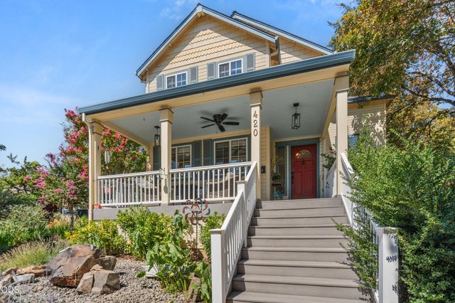 420 S Oregon Street, Jacksonville, OR 97530