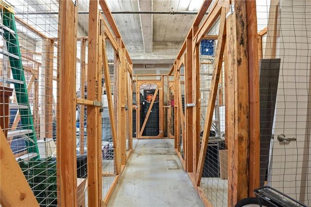 321 W 7th Street 407, Kansas City, MO 64105