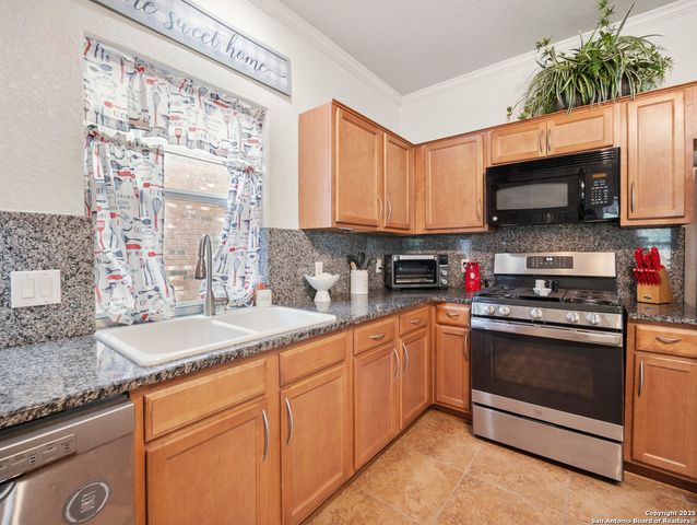 11834 William Carey, San Antonio, TX 78253
