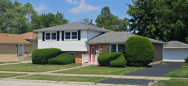 16961 Parkside Avenue, South Holland, IL 60473