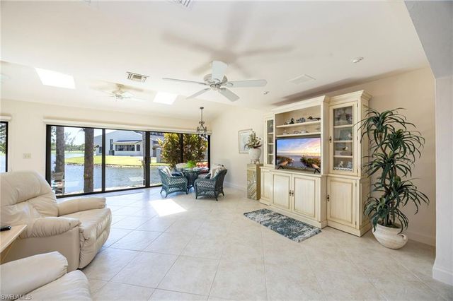 144 Bears Paw TRL, Naples, FL 34105