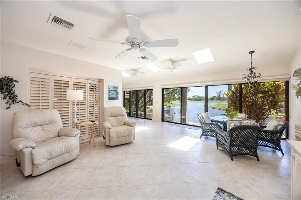 144 Bears Paw TRL, Naples, FL 34105