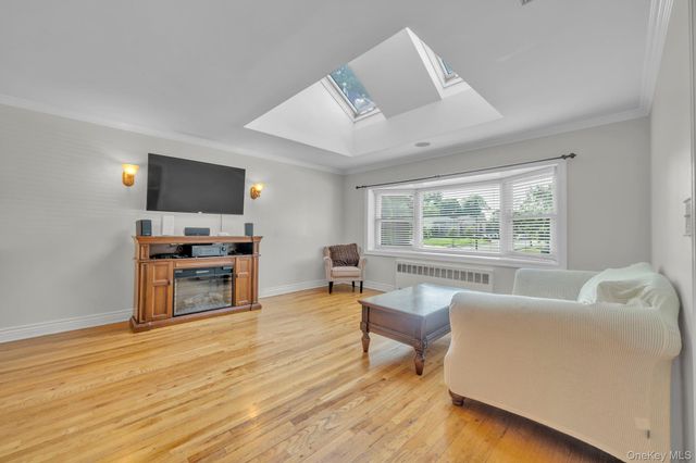46 Audrey Road, Westbury, NY 11590
