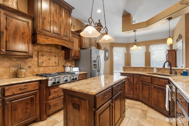 2909 S SHEPHERDS GLEN, Wichita Falls, TX 76308