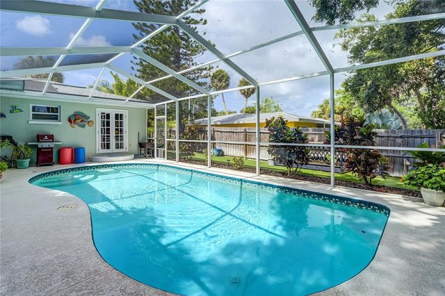 326 MEHLENBACHER ROAD, Belleair, FL 33756